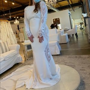 Pronovias Wedding Dress